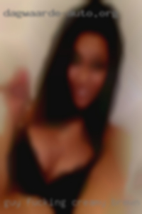 Guy fucking creamy pussy for seal Brewton, Alabama women.